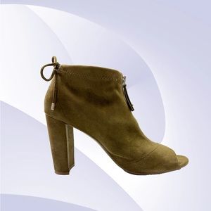Women’s Olive Suede Booties Size 11